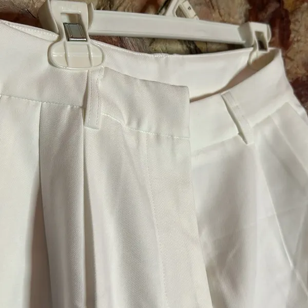 Commense Solid Wide Leg Pants Without Belt size small White - Image 4