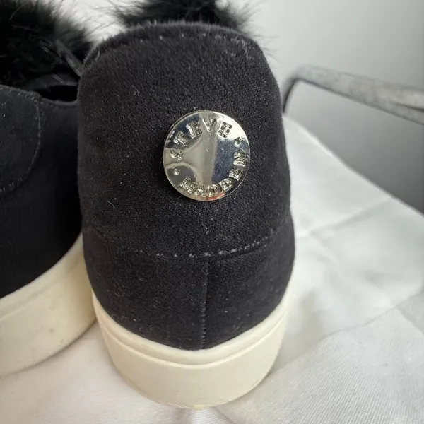 Steve Madden Black Furry Slip-On‎ Sneakers - Image 5