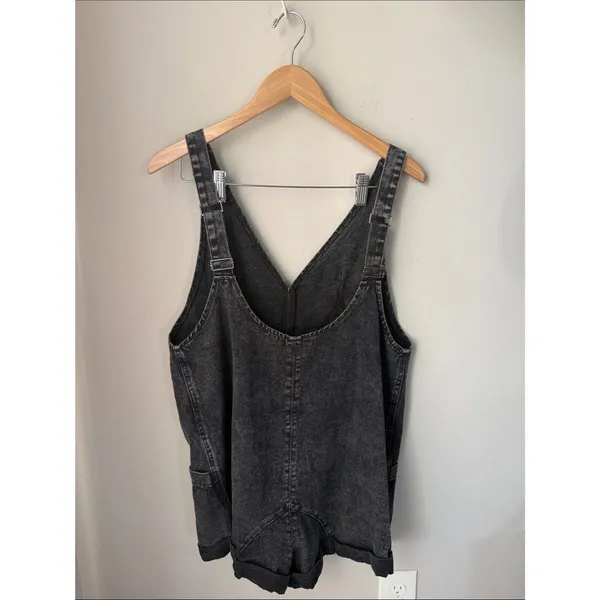 SHEIN Black Wash Denim Shortalls Romper Adjustable Straps Sleeveless Women’s M - Image 2
