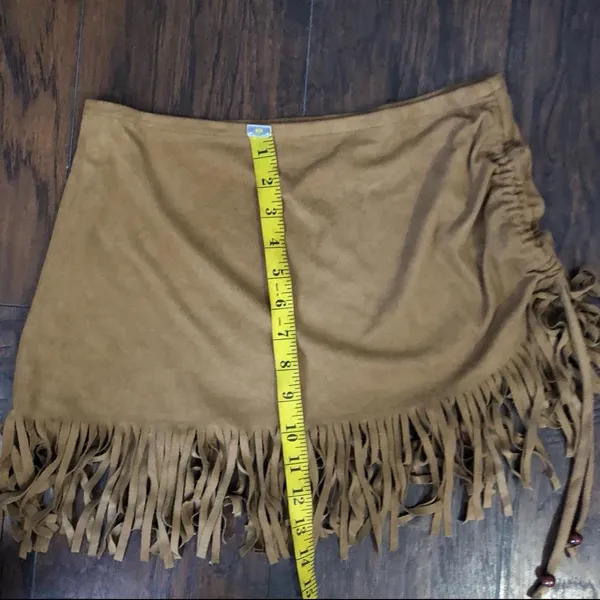 90s Vintage Y2K Faux Suede Brown Fringe Mini Tassel Bead Skirt Western Boho Hippie Gypsy Rave #Festival #Grunge #Hipster #Bohemian #1970s inspired Southwestern Navajo Rodeo Plur Coachella Sz M - measurements in pics - Image 6