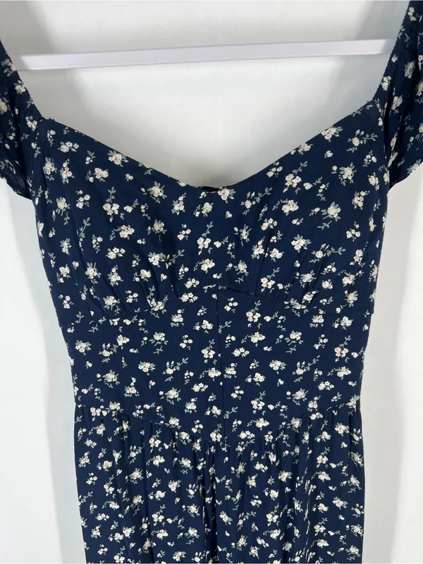 Hollister Navy Floral Puff-Sleeve‎ Midi Dress with Side Slit - Image 5