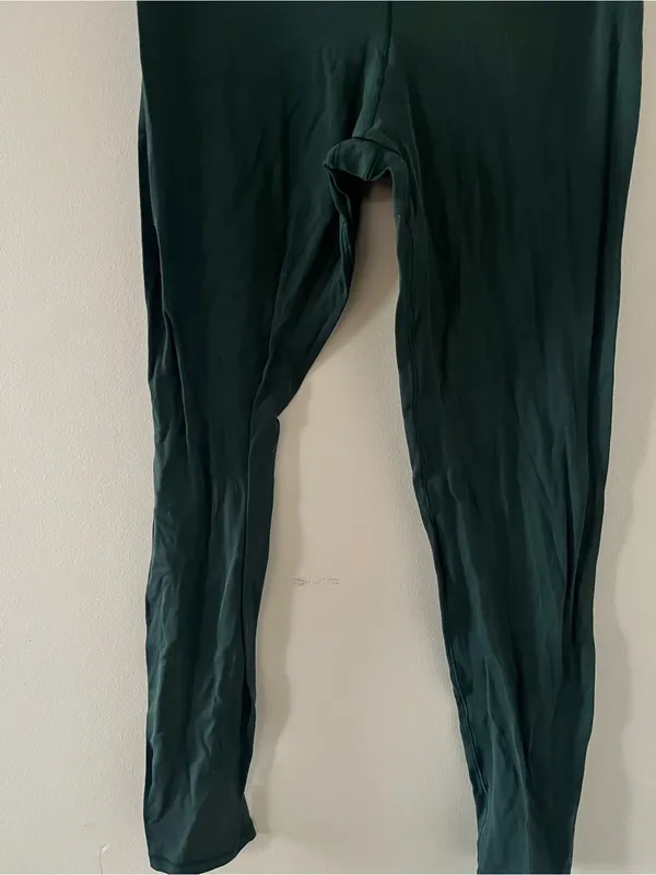 Offline by Aerie Dark Forest Green High Waisted Leggings Large Crossover - Image 3