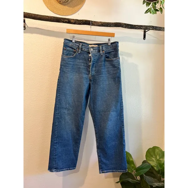 Levi's Ribcage Straight Ankle Cropped Dark Wash Cotton Denim Jeans Size 31 - Image 2