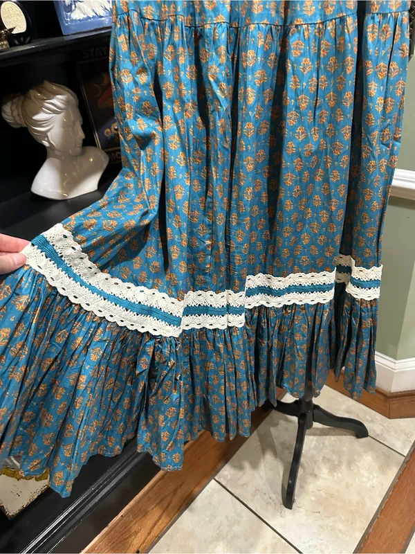 Luna Moon Blue Patterned Skirt with Lace Trim – Size Medium (NWT) - Image 8