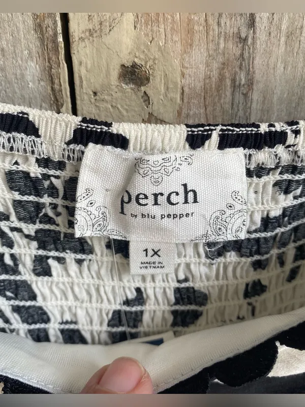 Perch black white floral print puff sleeve tiered flowy maxi dress summer 1X - Image 4