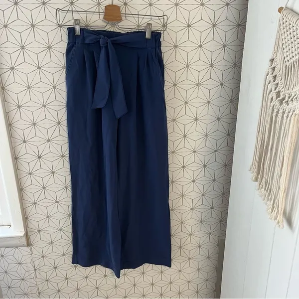 Lululemon Noir Pant *Woven Gatsby Blue - Image 4