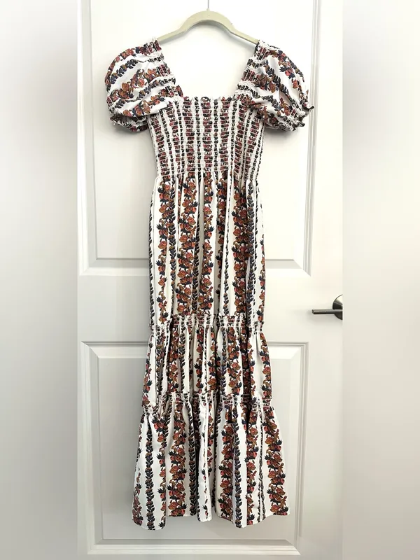 OPT Daphne Smocked Dress Small White - Image 5