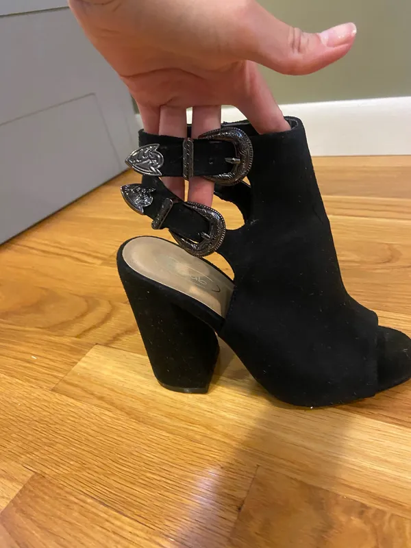 Boutique Heels - Image 2