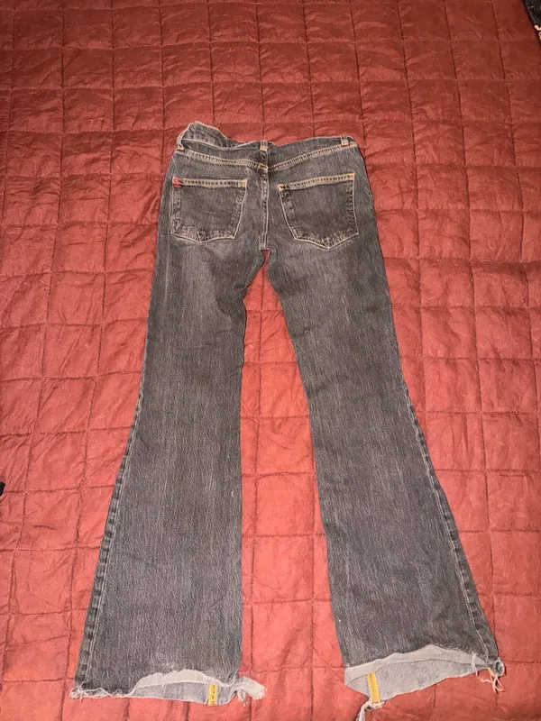 Low-Rise BDG Jeans Flare - Image 3