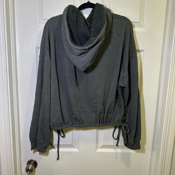 American Eagle Hooded Sweatshirt Sz XXL Cropped Drawstring Hem Gray Sherpa Hood - Image 5