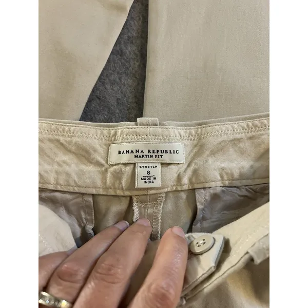 Banana Republic Martin Fit Crop Wide Leg Khaki Pant 8, Classic Career Coastal - Image 6