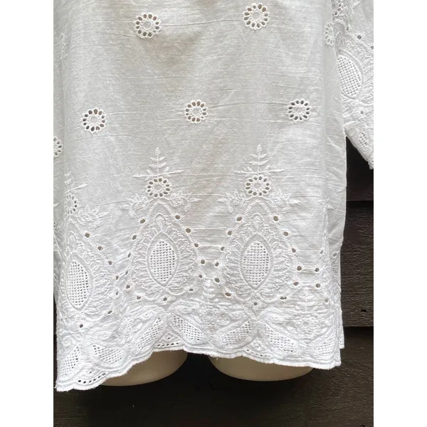 Lipslide White Embroidered Blouse M Cotton Cutwork Floral Cottage Fairy Boho - Image 6