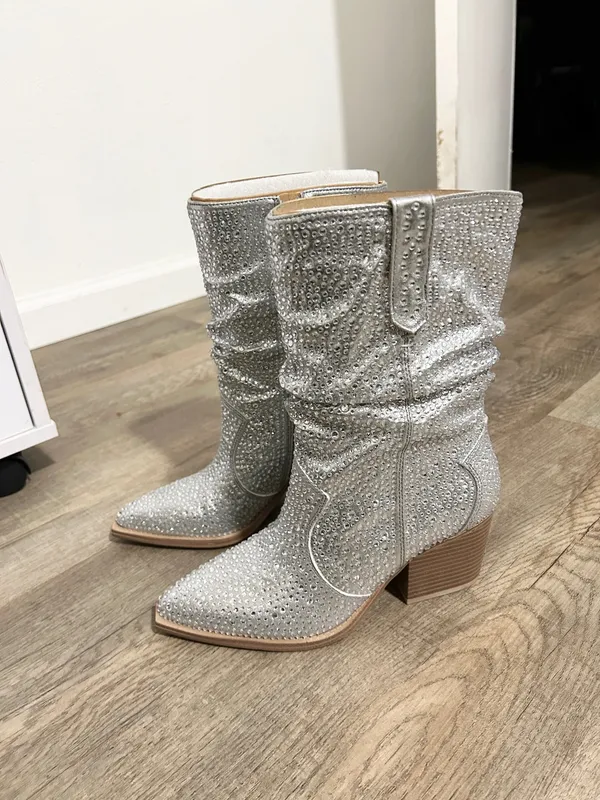 NEW Crown Vintage rhinestone boots size 6.5 - Image 4