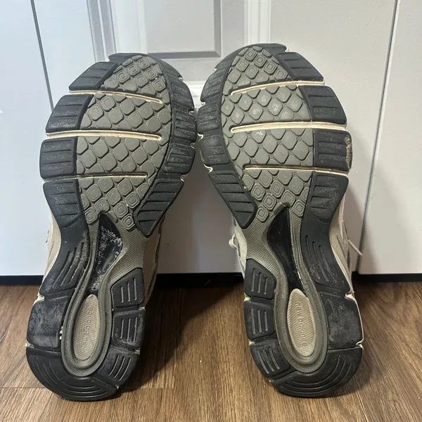 New Balance 990v4 Sneakers Women 9.5 Gray Suede Mesh USA Made Casual Running Dad - Image 8