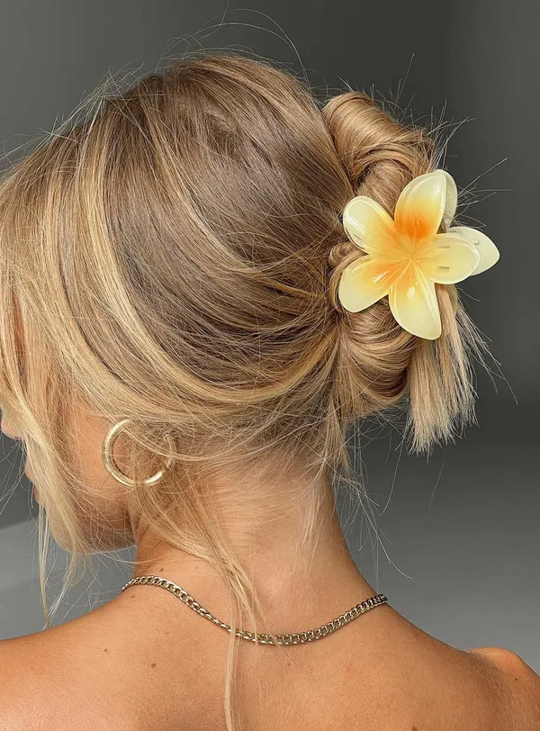 Princess Polly Hair Clip - Image 3