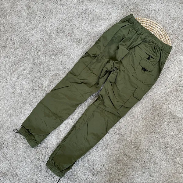 LCKR Women’s Mayday Utility Cargo Pants Nylon Pull On High Rise in Green Army S - Image 6