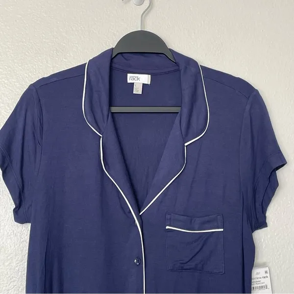 NWT Nordstrom Rack Tranquility Pajama Top in Navy Peacoat Buttons Size Small - Image 3