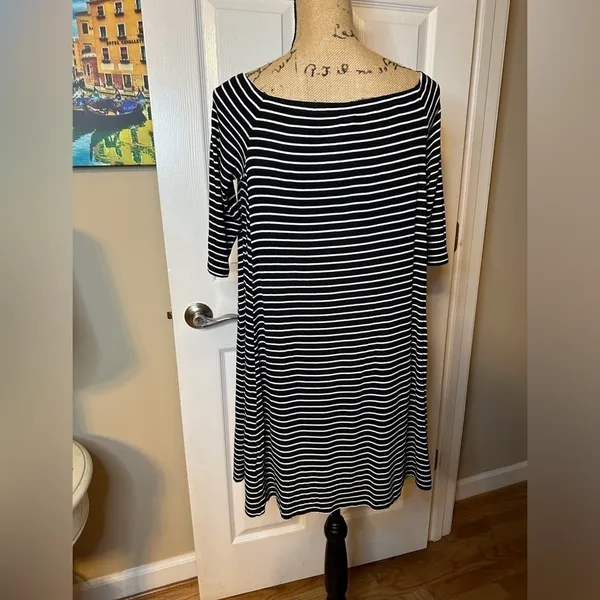 Women’s Old Navy Striped Dress Size M - Image 3