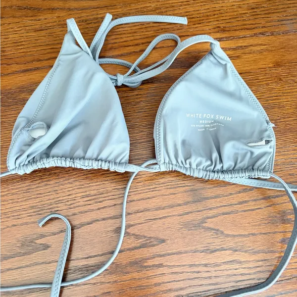 White Fox Swim Light Gray Triangle Bikini Top Size M - Image 3