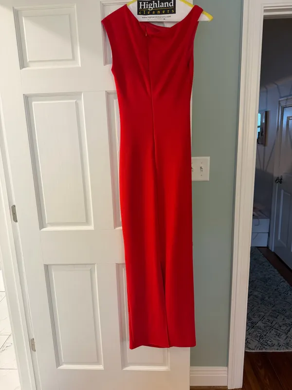 Showpo Red prom dress - Image 2