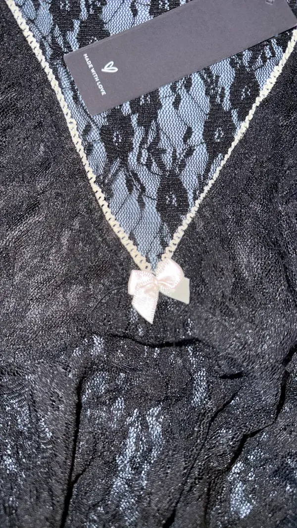 NTW Lulus Lace Top - Image 3