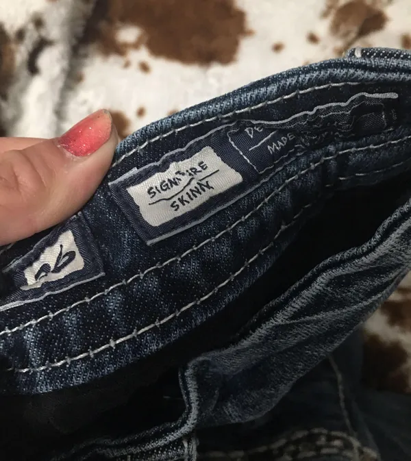 Miss Me Skinny Jeans - Image 6