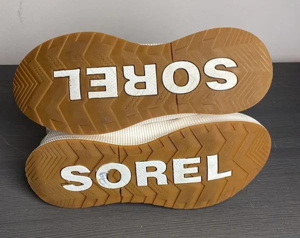 Sorel Out N About III Low WP Sneaker Waterproof Sea Salt Chalk Size 7.5 - Image 9