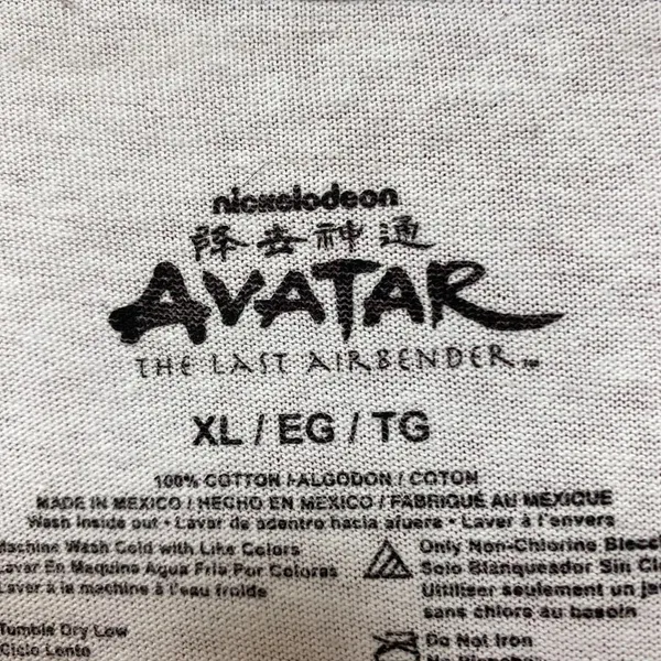 Nickelodeon Avatar The Last Airbender Anime White Tshirt size Extra Large - Image 4