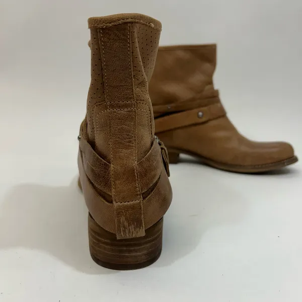 Marc Fisher Brown Ankle Leather Booties size 6M - Image 5