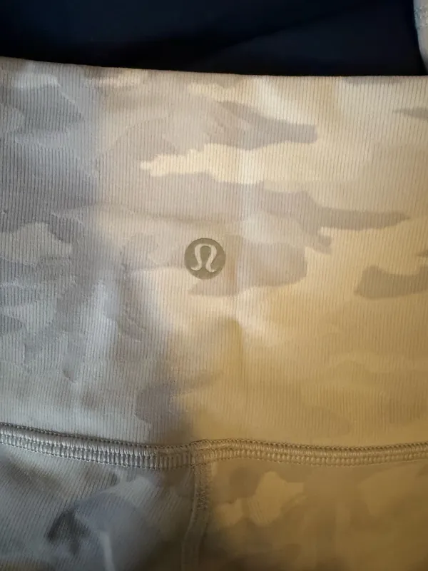 Lululemon Ribbed White Camo Leggings - Image 3