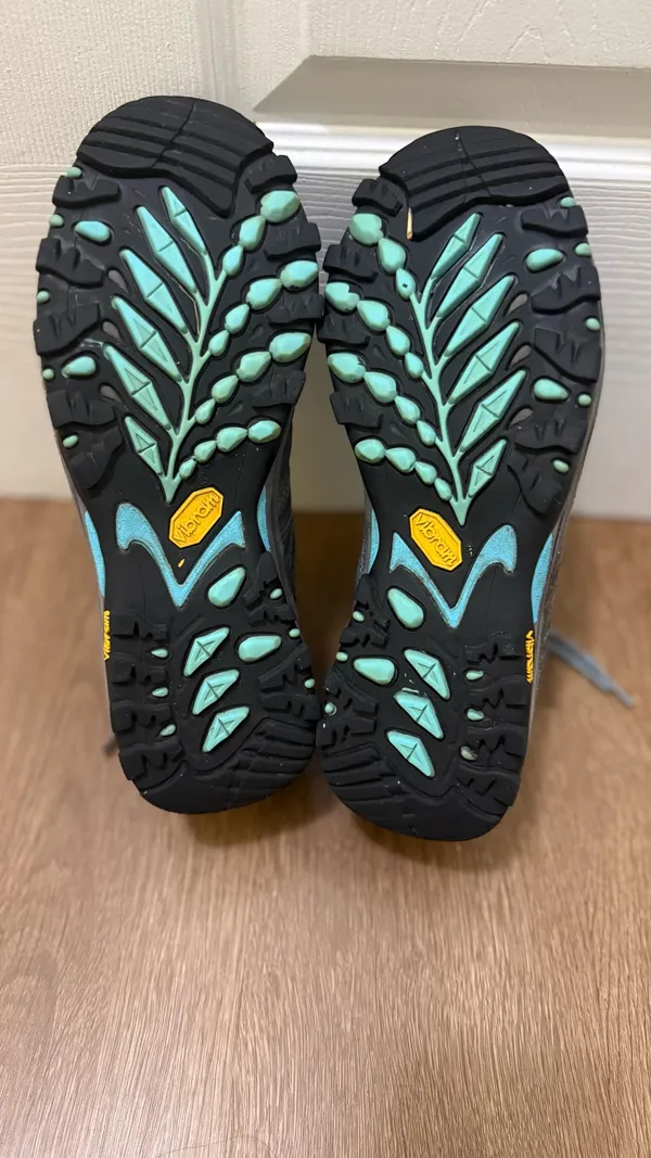 Women’s The North Face Gore-Tex Trail-Running Shoes Women’s Size 9.5 - Image 7