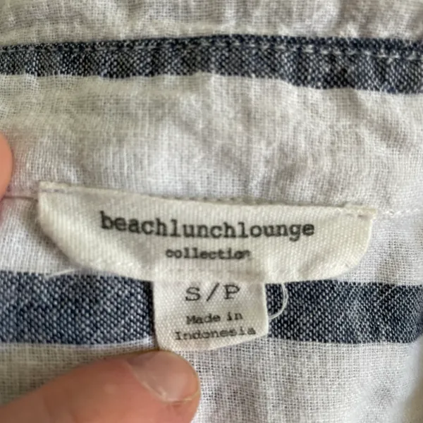 BeachLunchLounge Striped Button Down Short Sleeve Shirt- Size Small - Image 5