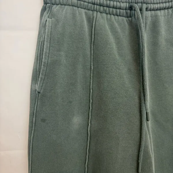 Victoria’s Secret PINK premium fleece wide leg pants medium - Image 2