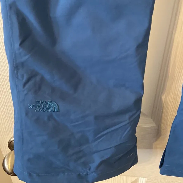 The North Face Hyvent Ski Pents For Women Size Xs Inseam 30”Waist 28”Adjustable - Image 7