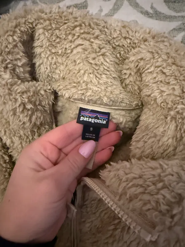 Patagonia Sherpa Pullover Women’s 1/4-Zip - Image 3