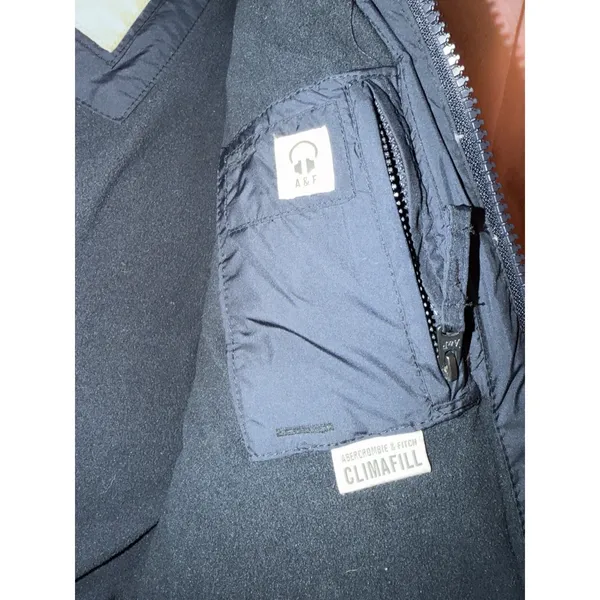 Abercrombie & Fitch Climafill puffer jacket Y2K Vintage Large - Image 6