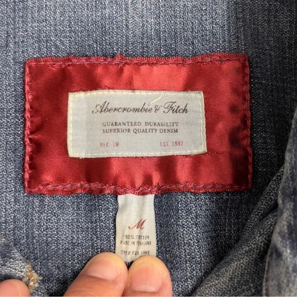 ABERCROMBIE & FITCH Classic Denim Jacket size M - Image 8
