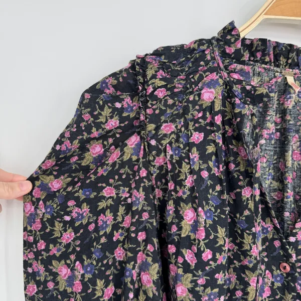 Free People Meant to Be Blouse Medium Black Floral Boho Romantic Puff Sleeve Top - Image 5