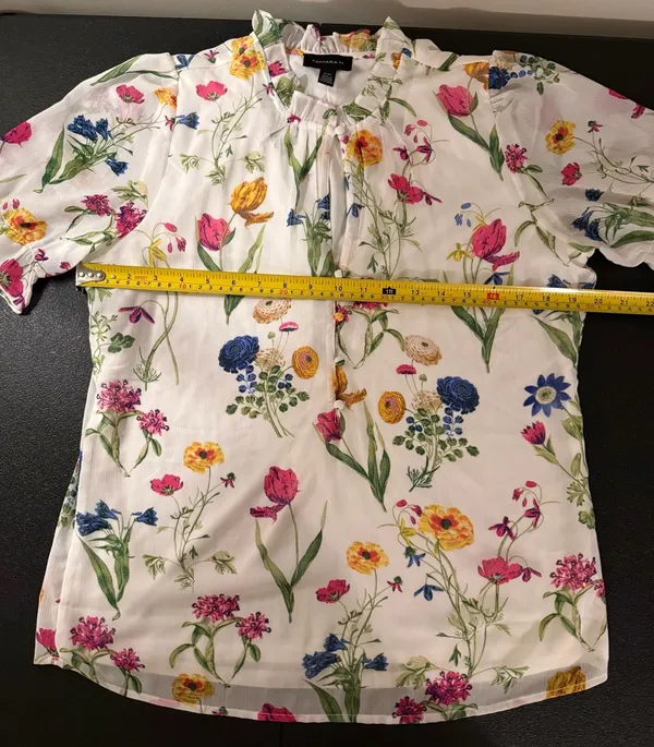 Tamara H. Women's Floral Print Short Sleeve‎ Ruffle Neck Blouse - Image 5