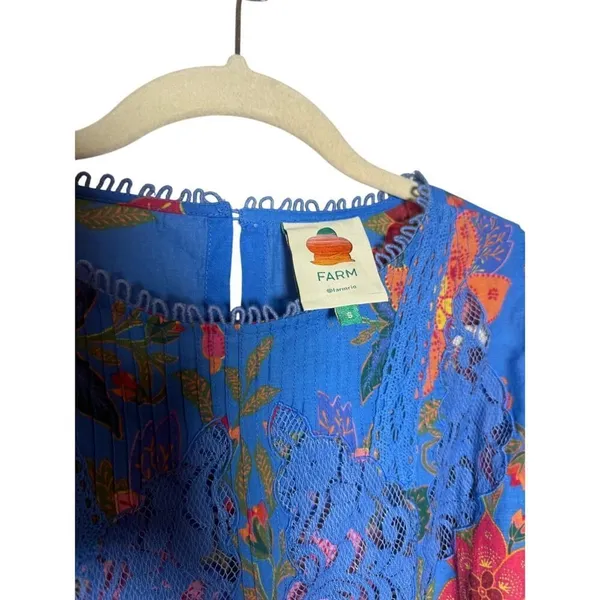 Farm Rio Tropical Tapestry Blouse Lace Inset Sz. S - Image 6