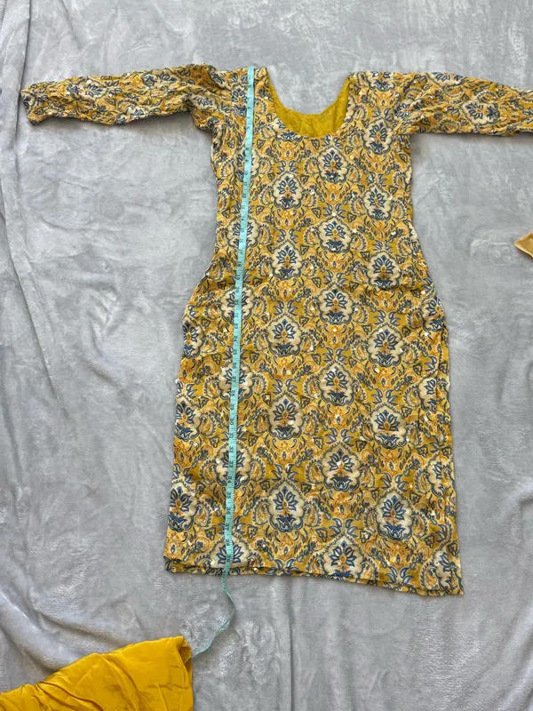 Yellow Kameez with Trouser Suit Size XS - Image 6