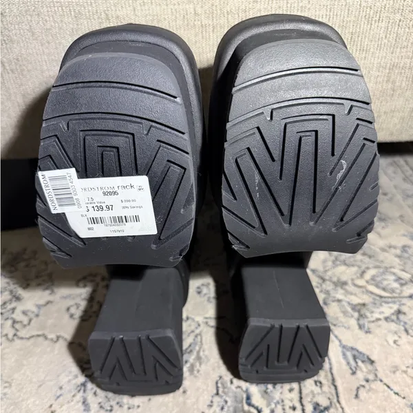 UGG New Heights Platform Mini Boot - Image 8