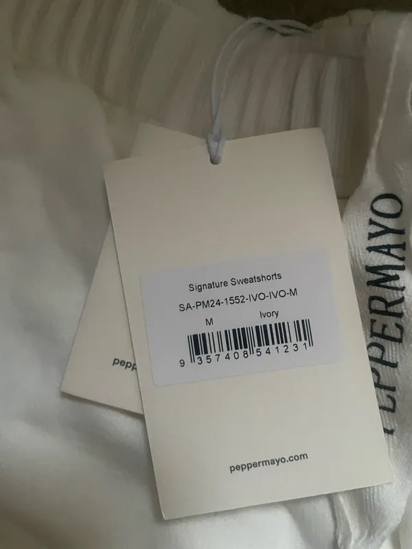 Pepper mayo Signature Sweatshorts - Image 6