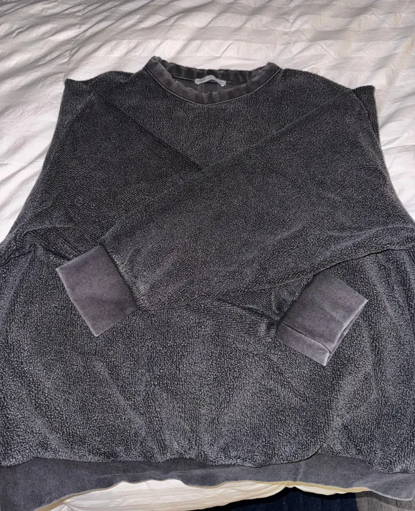 Zara Black Sweatshirt - Image 2