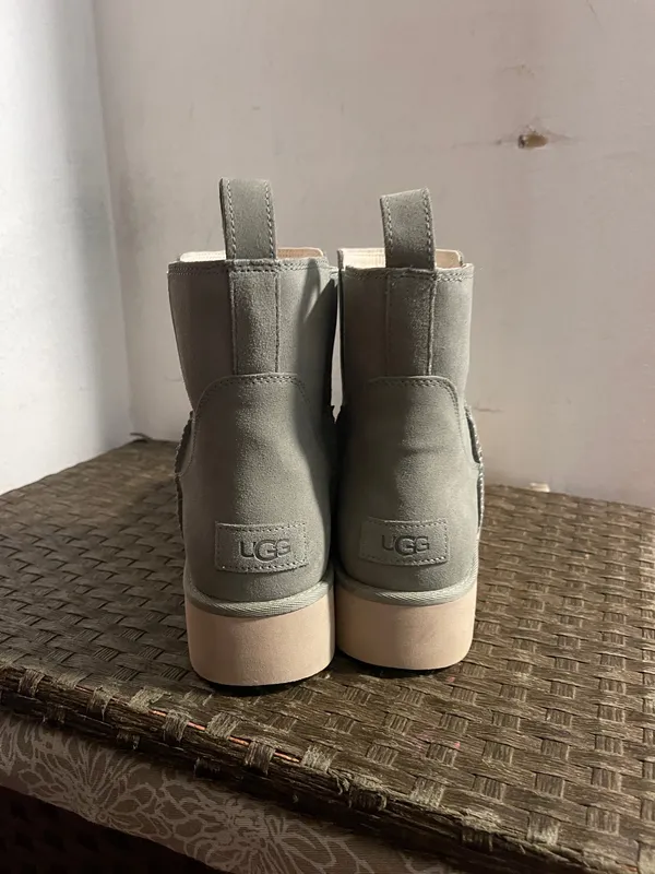 Womens Ugg Chelsea platform boots 10 - Image 5
