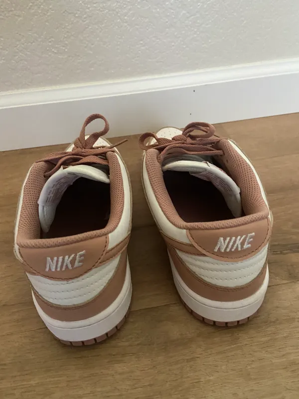 Nike Shoes - Image 4