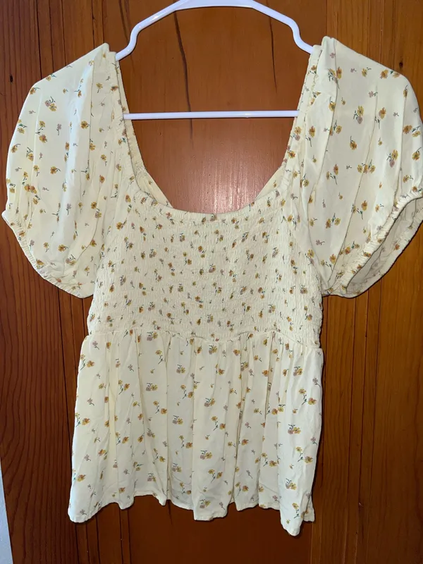 American Eagle Floral Top - Image 3