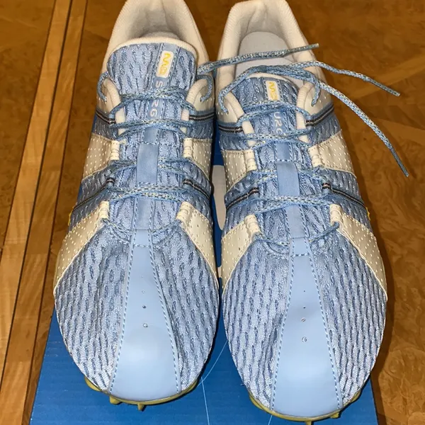 New!! Brooks Surge MD Track & Field Spike Shoes Women’s Size 11 - Image 4