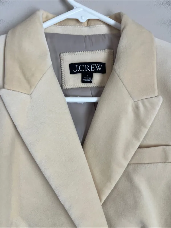 J.Crew cropped Double-Breasted Blazer in Stretch Velvet Size‎ 0 - 2 - Image 6