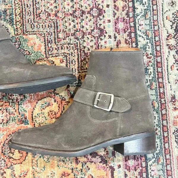 FINAL PRICE Frye Hannah Engineer Gray Grey Suede Boots - Image 2